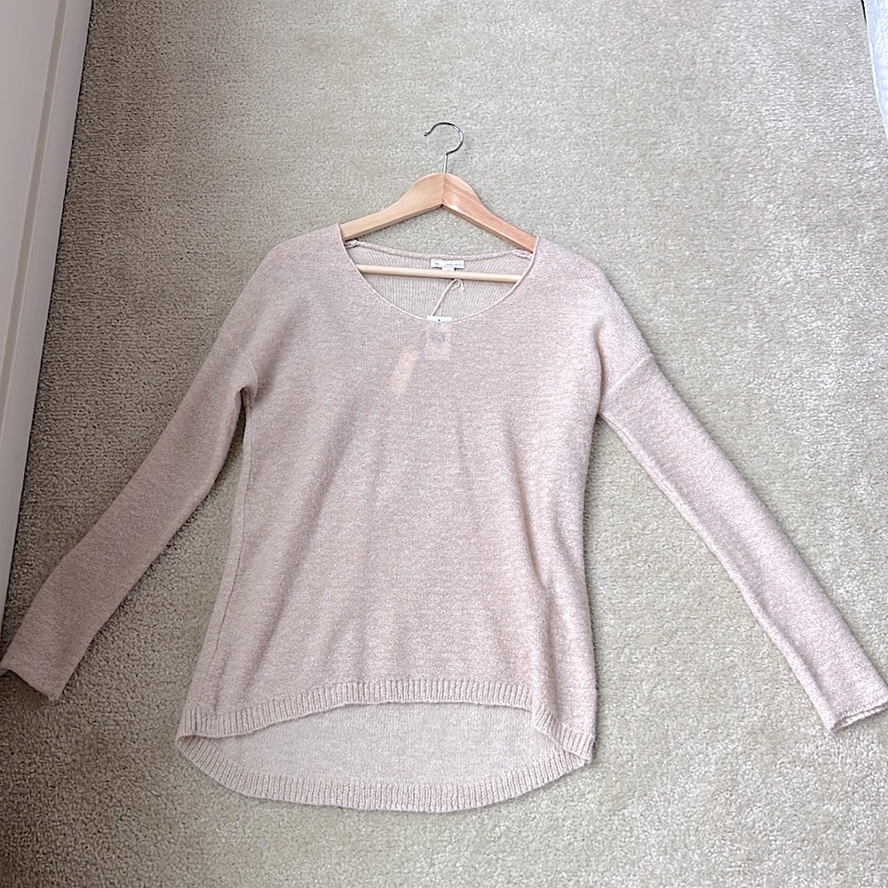 Gap V Neck Beige Small Sweater